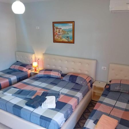 Hotel Ziku Durrës 외부 사진