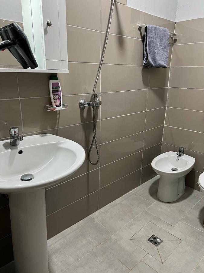 Hotel Ziku Durrës 외부 사진